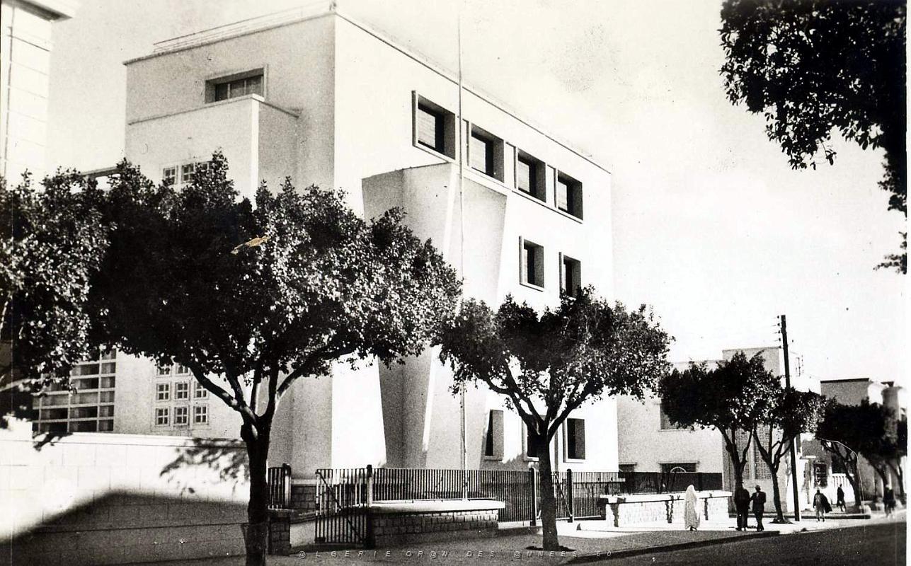 Relizane 518- Hotel des finances COLLECTION DES AMIS DE ND DE SANTA CRUZ.jpg